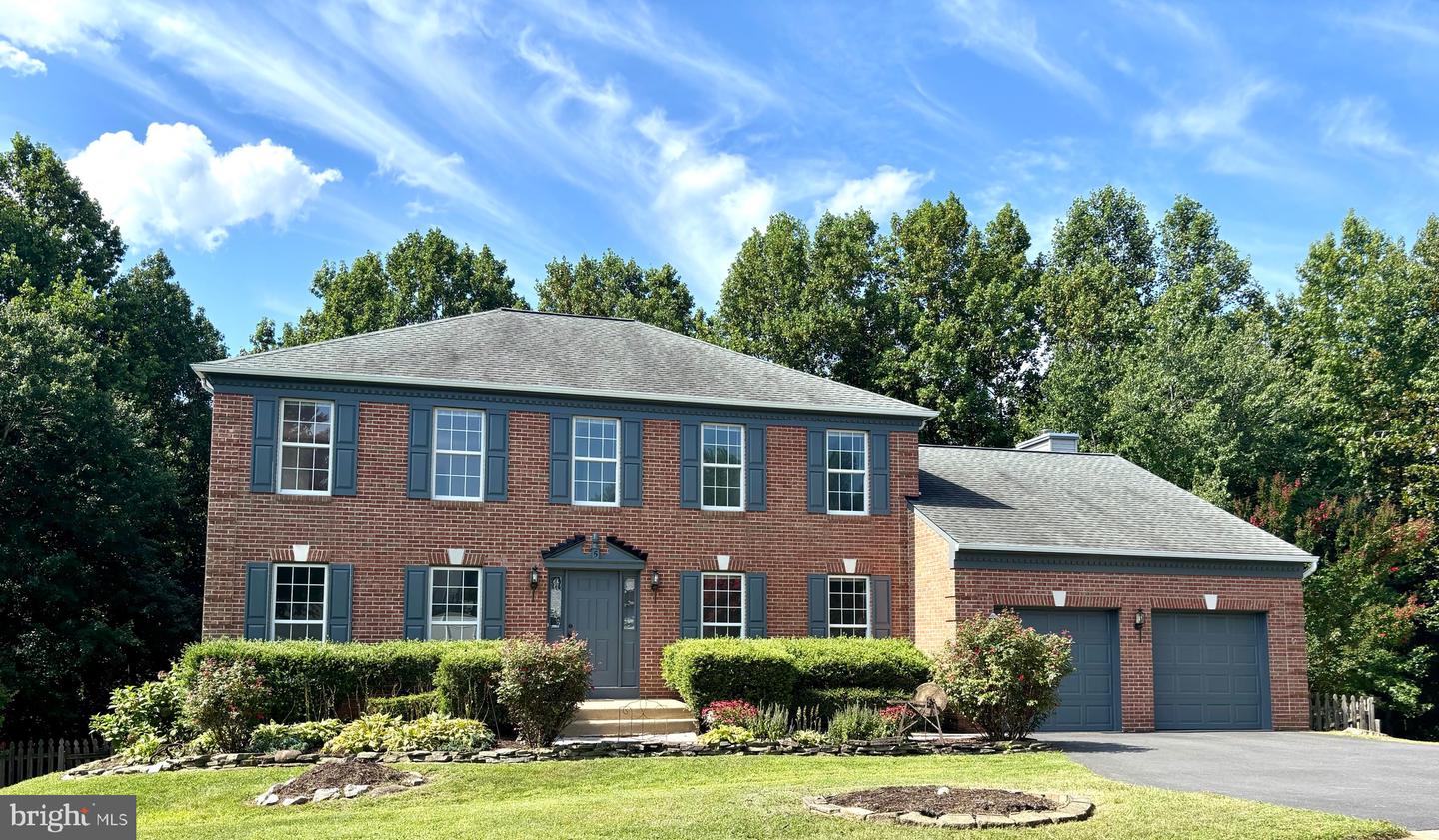 5 YORKSHIRE CT, STAFFORD, Virginia 22554, 4 Bedrooms Bedrooms, ,2 BathroomsBathrooms,Residential,For sale,5 YORKSHIRE CT,VAST2041316 MLS # VAST2041316