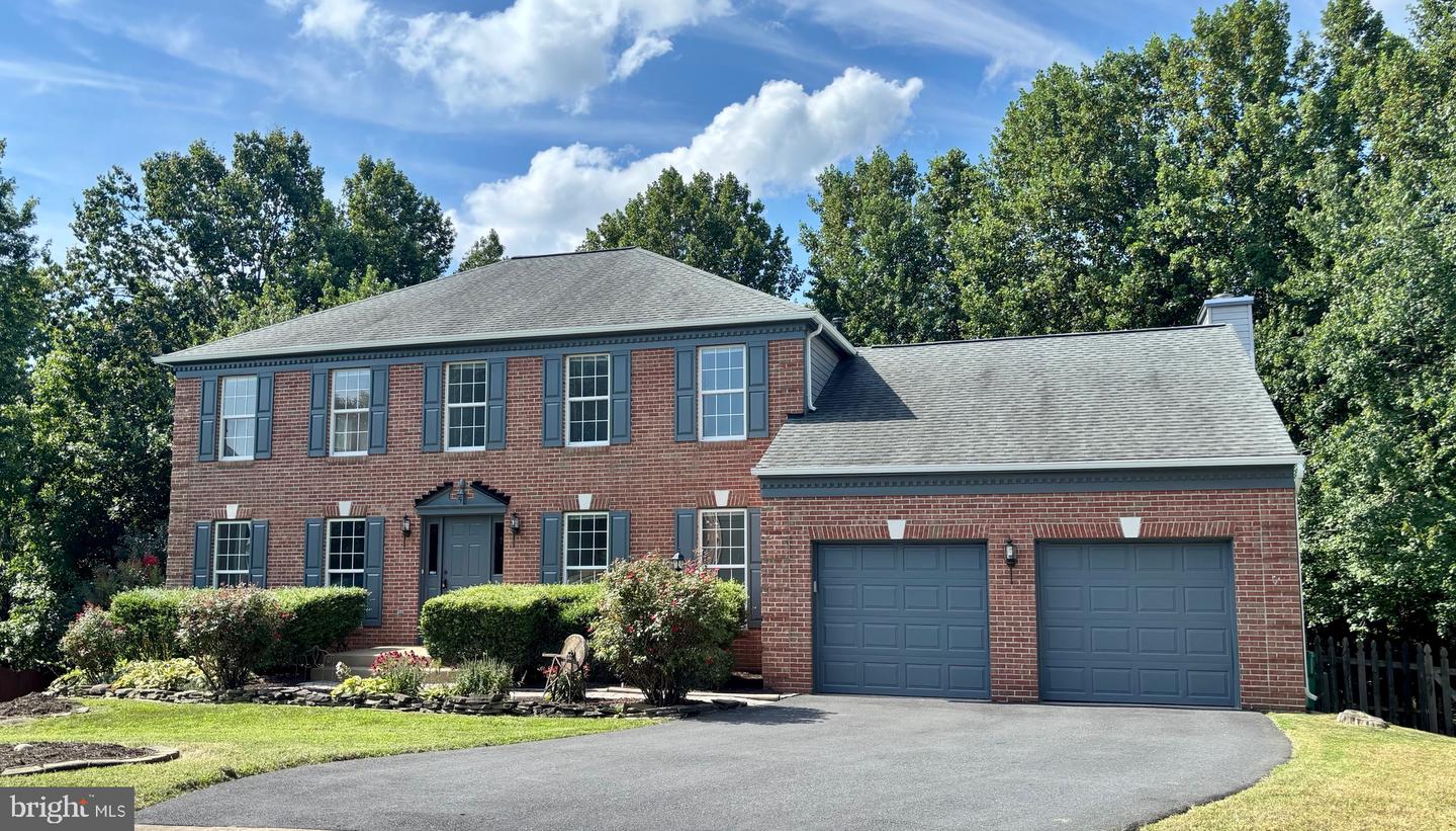 5 YORKSHIRE CT, STAFFORD, Virginia 22554, 4 Bedrooms Bedrooms, ,2 BathroomsBathrooms,Residential,For sale,5 YORKSHIRE CT,VAST2041316 MLS # VAST2041316