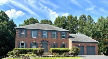 5 YORKSHIRE CT, STAFFORD, Virginia 22554, 4 Bedrooms Bedrooms, ,2 BathroomsBathrooms,Residential,For sale,5 YORKSHIRE CT,VAST2041316 MLS # VAST2041316