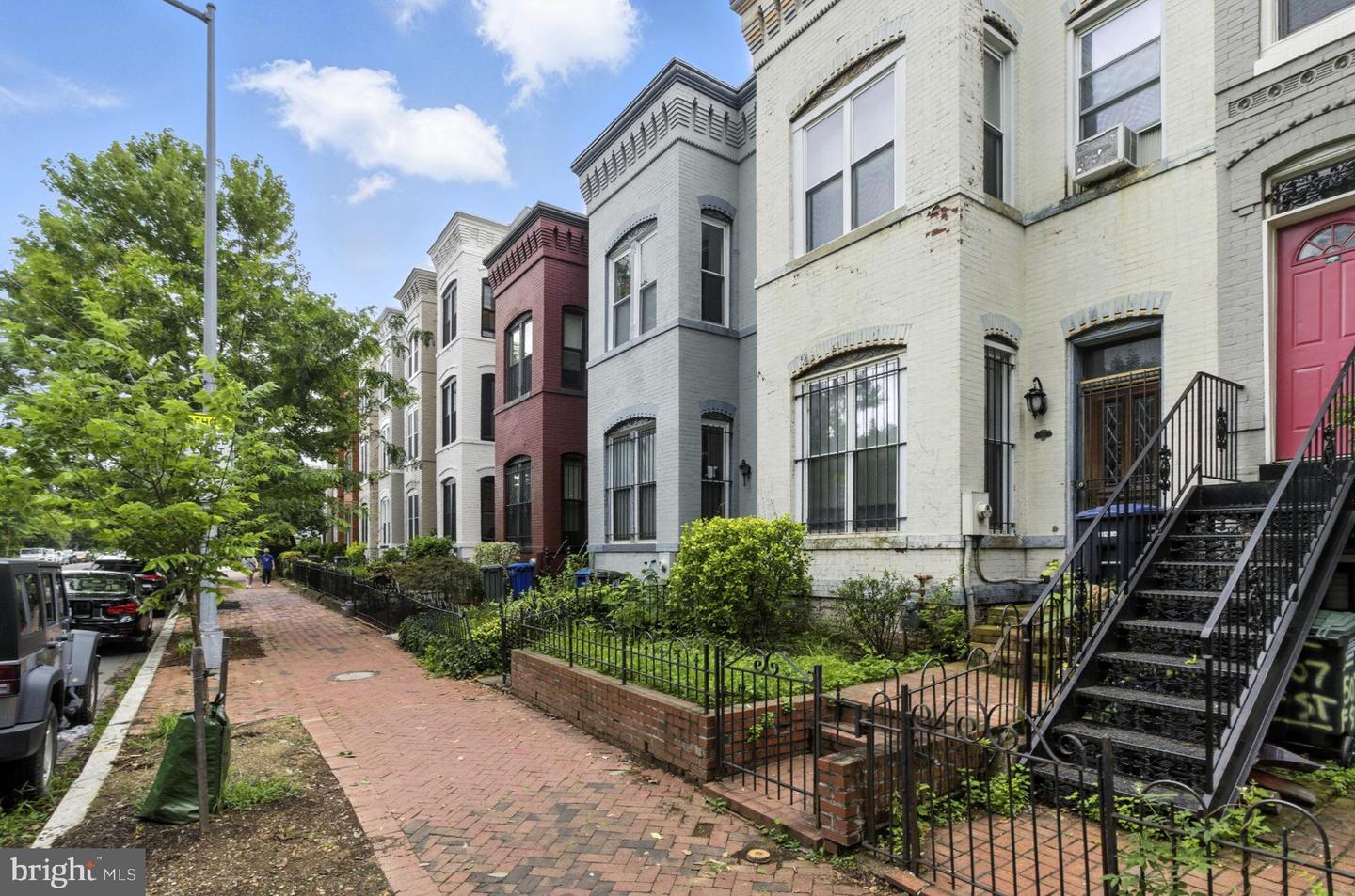 511 F ST NE, WASHINGTON, District Of Columbia 20002, 3 Bedrooms Bedrooms, ,2 BathroomsBathrooms,Residential,For sale,511 F ST NE,DCDC2212912 MLS # DCDC2212912