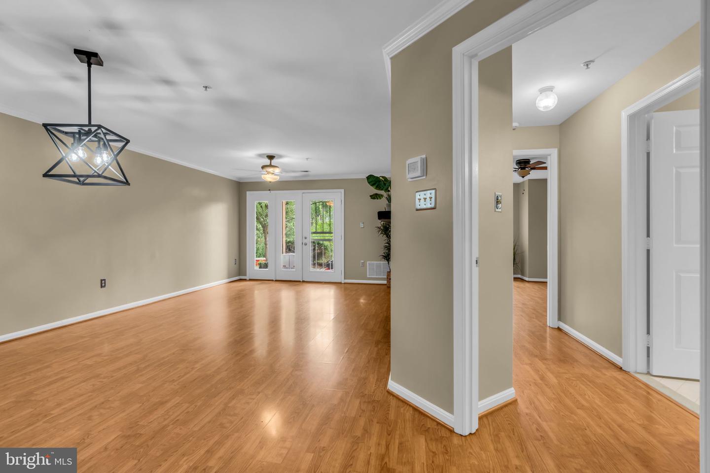 20593 CORNSTALK TER #101, ASHBURN, Virginia 20147, 1 Bedroom Bedrooms, ,1 BathroomBathrooms,Residential,For sale,20593 CORNSTALK TER #101,VALO2103540 MLS # VALO2103540