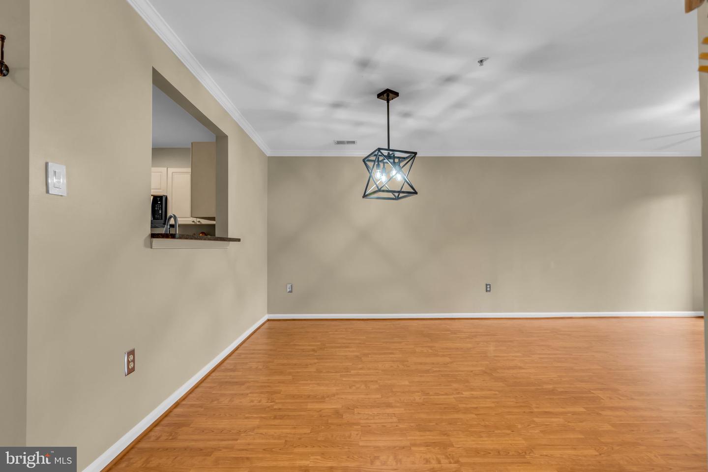 20593 CORNSTALK TER #101, ASHBURN, Virginia 20147, 1 Bedroom Bedrooms, ,1 BathroomBathrooms,Residential,For sale,20593 CORNSTALK TER #101,VALO2103540 MLS # VALO2103540