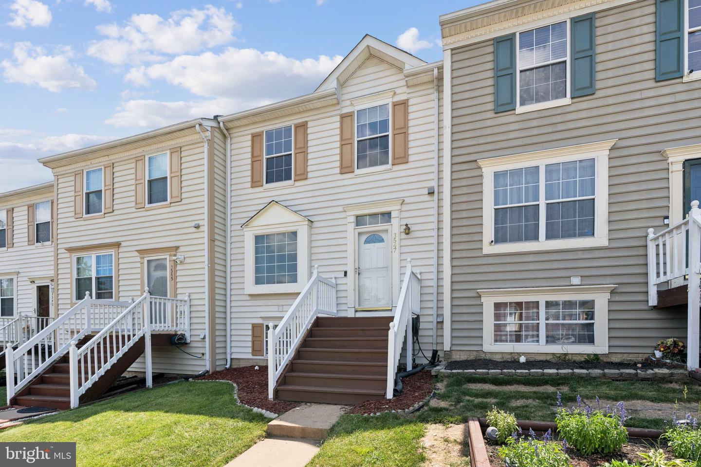 3547 NEXUS CT, WOODBRIDGE, Virginia 22192, 4 Bedrooms Bedrooms, ,3 BathroomsBathrooms,Residential,For sale,3547 NEXUS CT,VAPW2100410 MLS # VAPW2100410