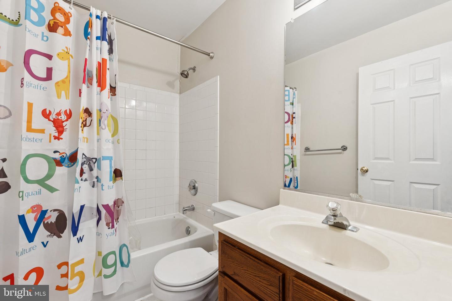 3547 NEXUS CT, WOODBRIDGE, Virginia 22192, 4 Bedrooms Bedrooms, ,3 BathroomsBathrooms,Residential,For sale,3547 NEXUS CT,VAPW2100410 MLS # VAPW2100410