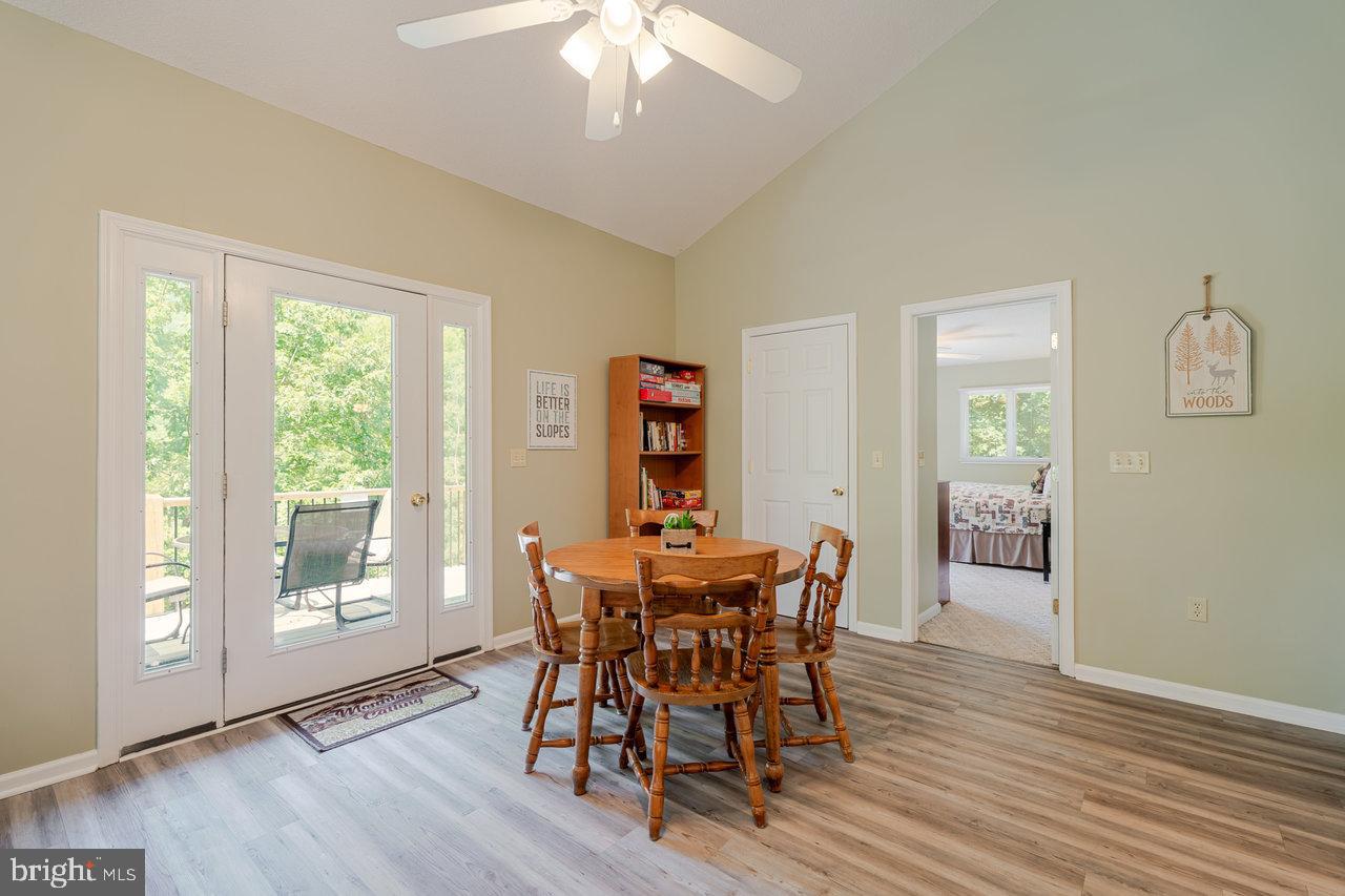 4070 PALMER RD, MCGAHEYSVILLE, Virginia 22840, 6 Bedrooms Bedrooms, ,4 BathroomsBathrooms,Residential,For sale,4070 PALMER RD,VARO2002470 MLS # VARO2002470
