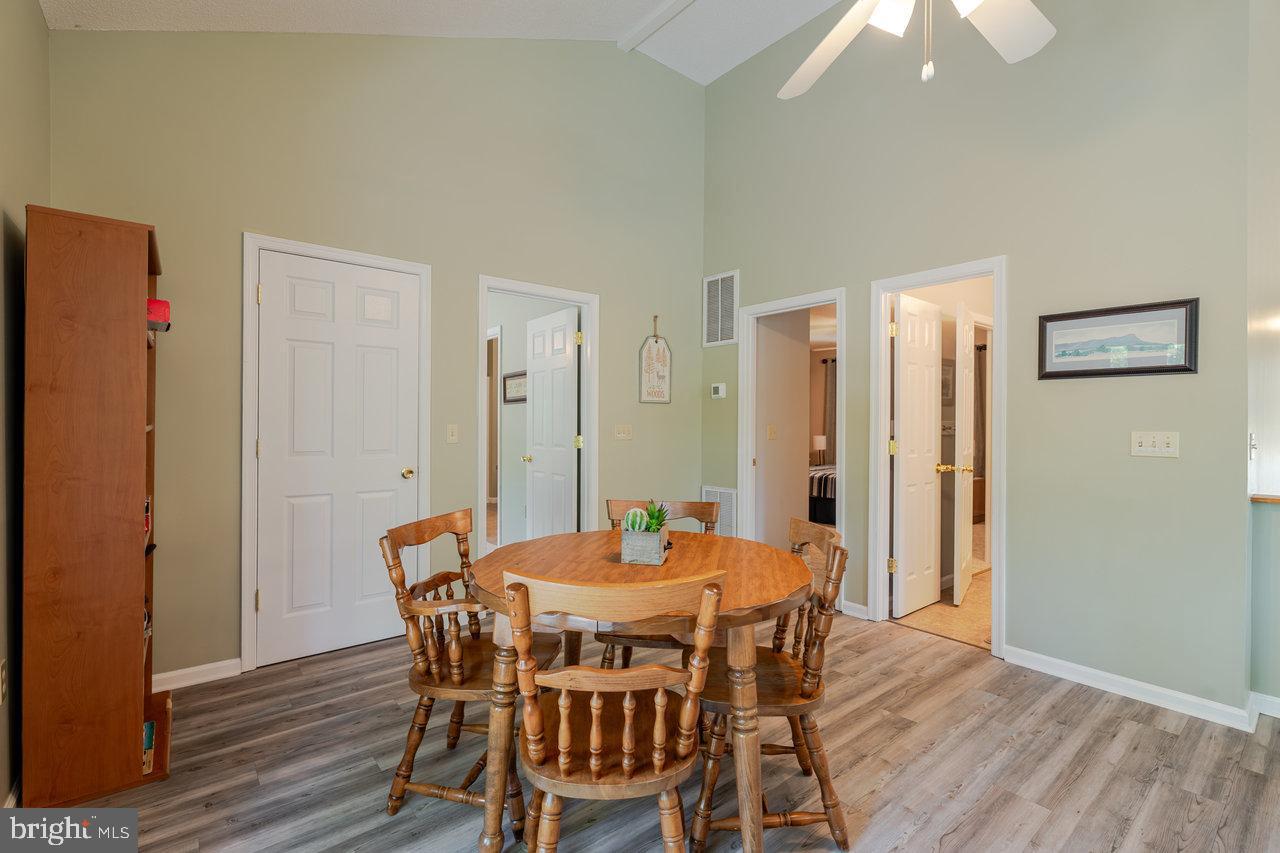 4070 PALMER RD, MCGAHEYSVILLE, Virginia 22840, 6 Bedrooms Bedrooms, ,4 BathroomsBathrooms,Residential,For sale,4070 PALMER RD,VARO2002470 MLS # VARO2002470