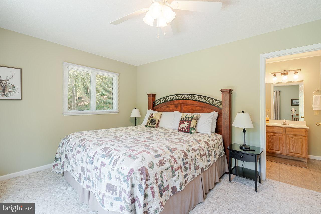 4070 PALMER RD, MCGAHEYSVILLE, Virginia 22840, 6 Bedrooms Bedrooms, ,4 BathroomsBathrooms,Residential,For sale,4070 PALMER RD,VARO2002470 MLS # VARO2002470