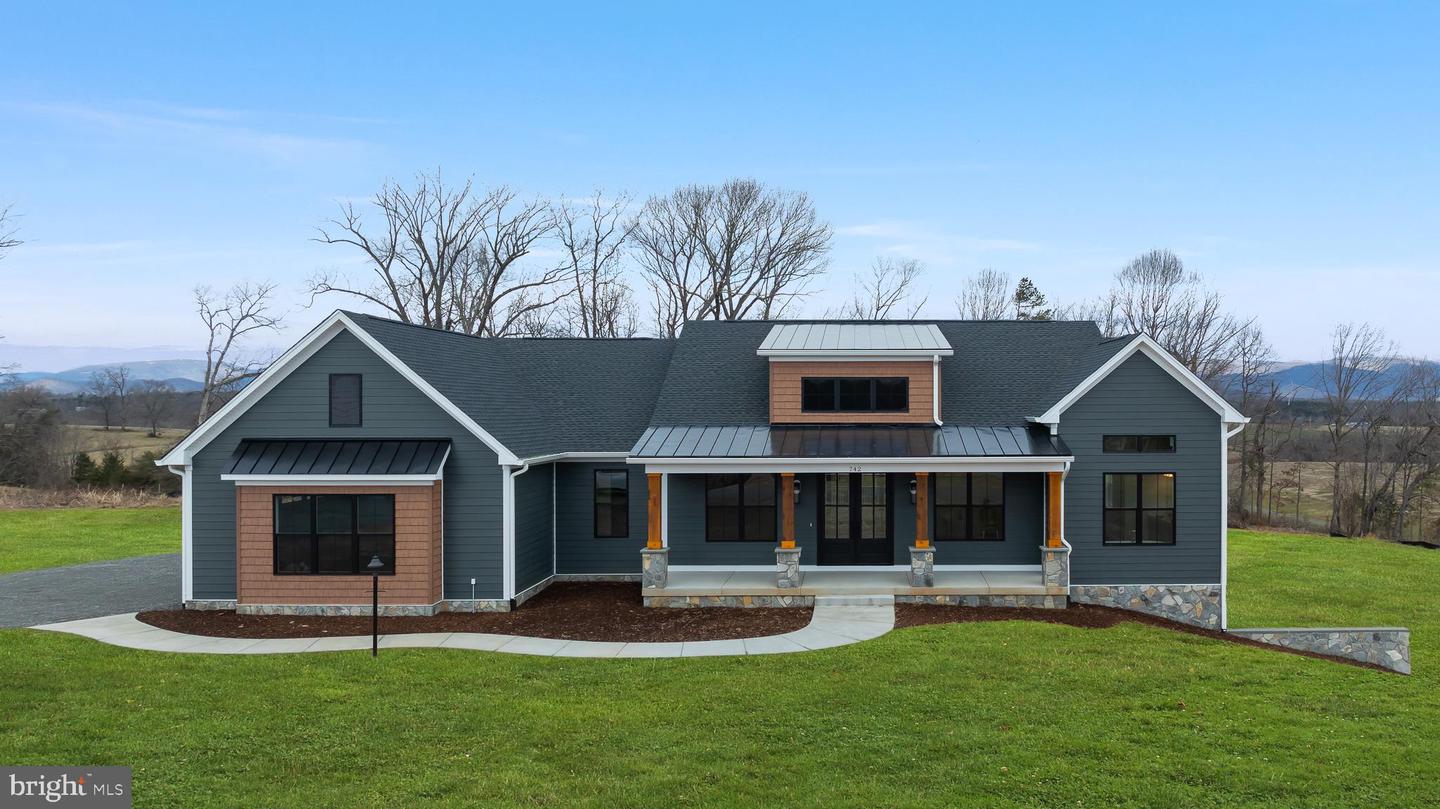 3769 STONY POINT RD, CHARLOTTESVILLE, Virginia 22911, 5 Bedrooms Bedrooms, 19 Rooms Rooms,4 BathroomsBathrooms,Residential,For sale,3769 STONY POINT RD,VAAB2001058 MLS # VAAB2001058