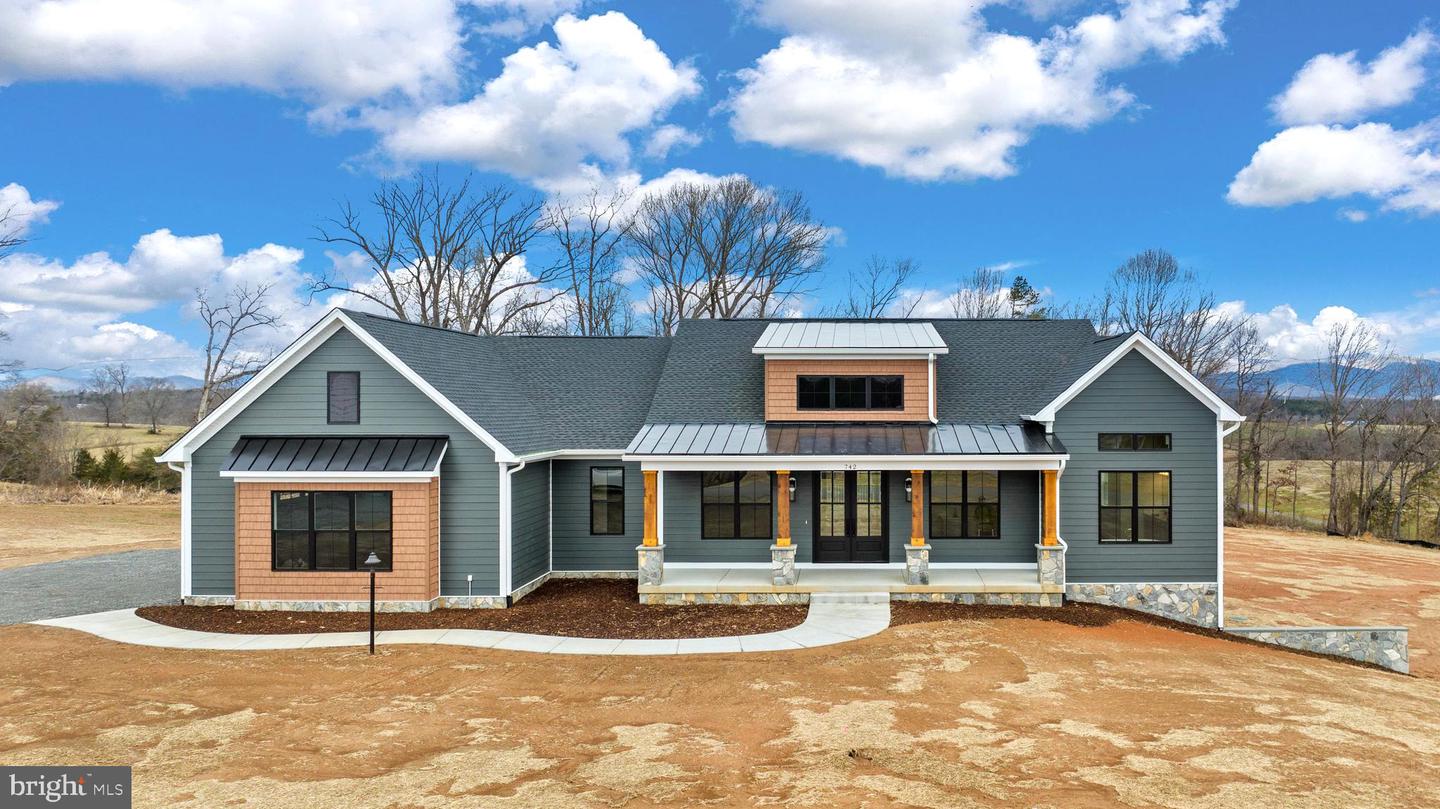 3769 STONY POINT RD, CHARLOTTESVILLE, Virginia 22911, 5 Bedrooms Bedrooms, 19 Rooms Rooms,4 BathroomsBathrooms,Residential,For sale,3769 STONY POINT RD,VAAB2001058 MLS # VAAB2001058