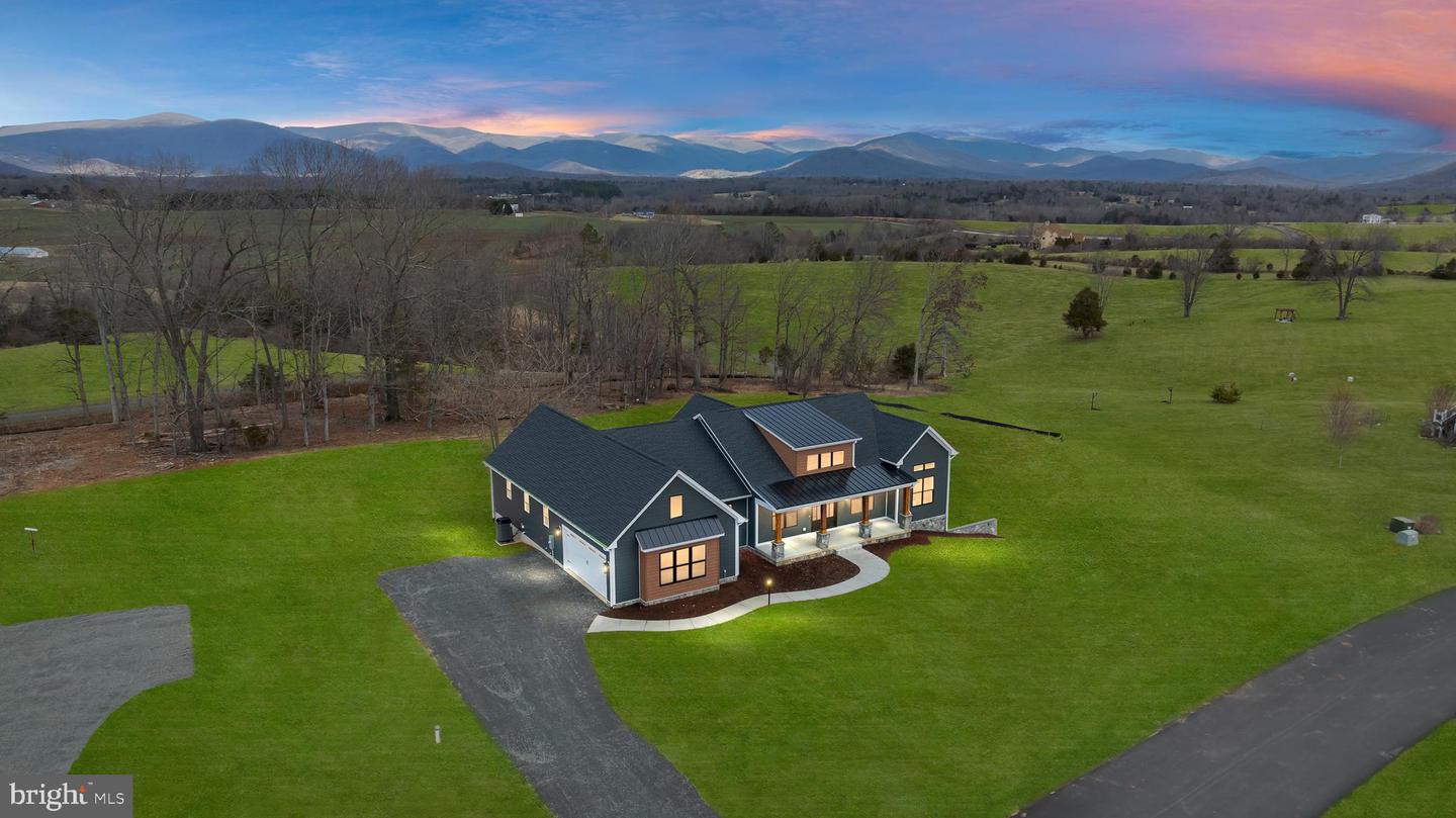 3769 STONY POINT RD, CHARLOTTESVILLE, Virginia 22911, 5 Bedrooms Bedrooms, 19 Rooms Rooms,4 BathroomsBathrooms,Residential,For sale,3769 STONY POINT RD,VAAB2001058 MLS # VAAB2001058