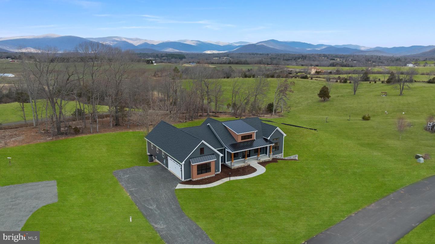 3769 STONY POINT RD, CHARLOTTESVILLE, Virginia 22911, 5 Bedrooms Bedrooms, 19 Rooms Rooms,4 BathroomsBathrooms,Residential,For sale,3769 STONY POINT RD,VAAB2001058 MLS # VAAB2001058