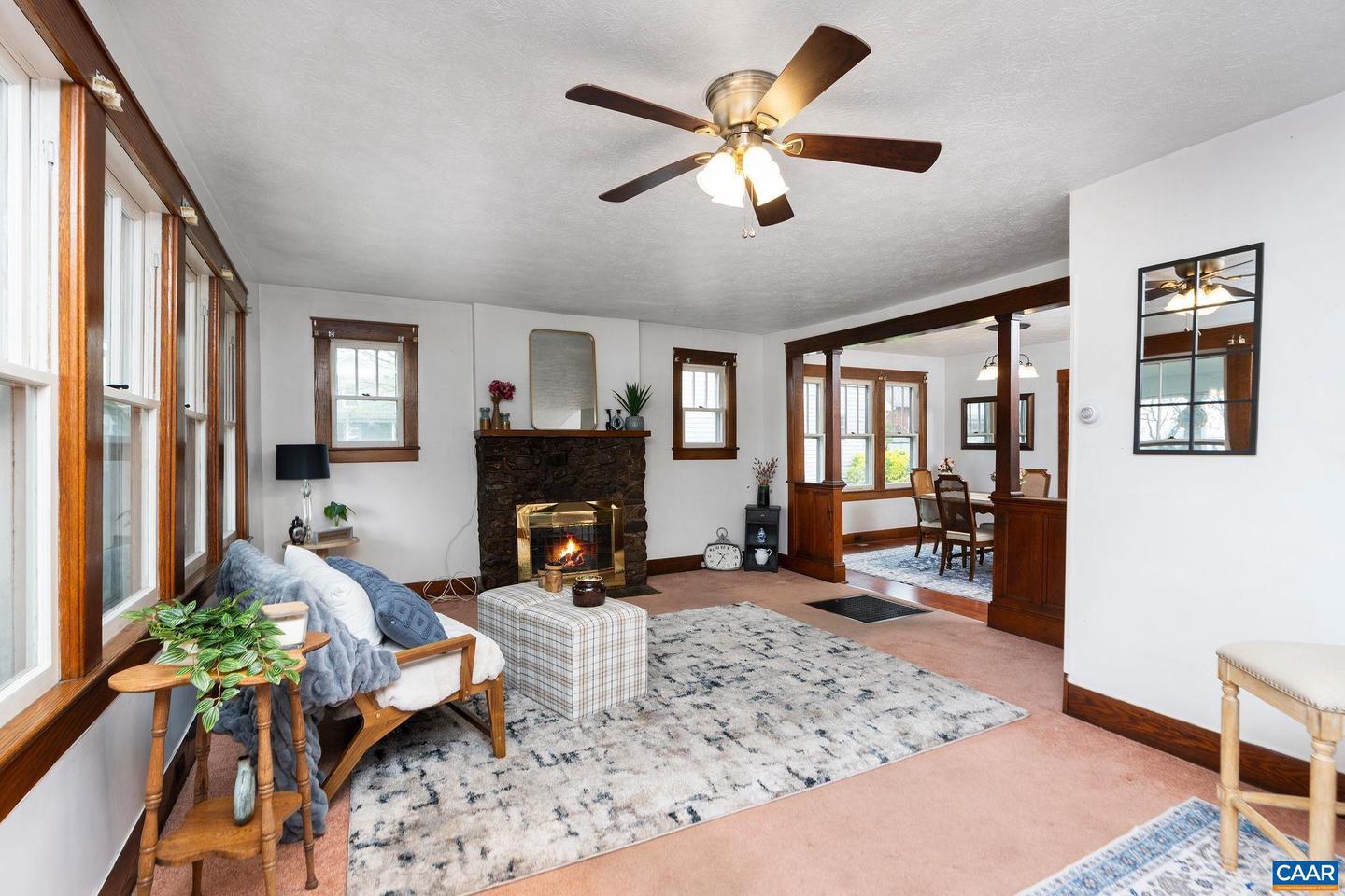 208 E LEE ST, BROADWAY, Virginia 22815, 4 Bedrooms Bedrooms, ,2 BathroomsBathrooms,Residential,For sale,208 E LEE ST,667324 MLS # 667324