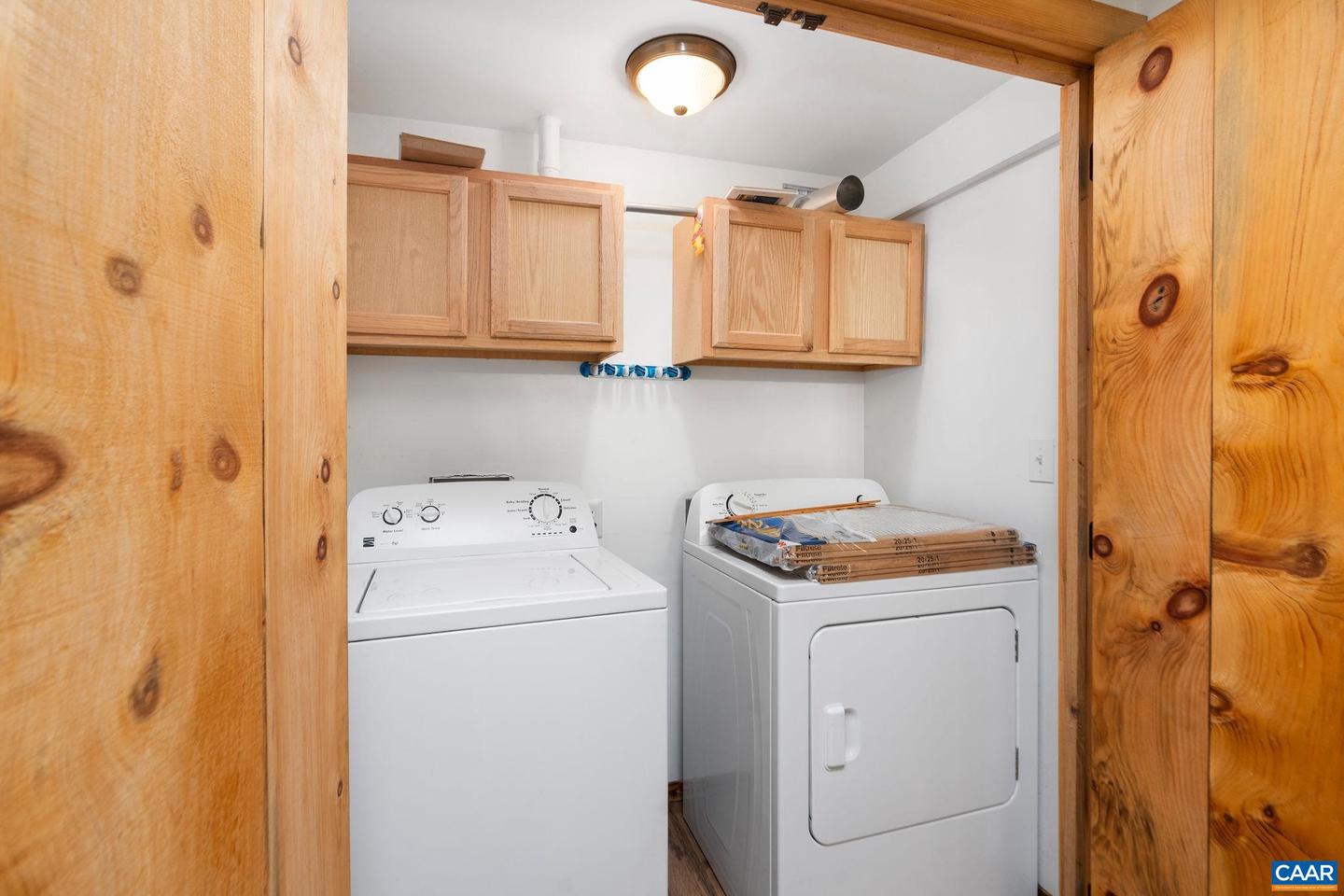 208 E LEE ST, BROADWAY, Virginia 22815, 4 Bedrooms Bedrooms, ,2 BathroomsBathrooms,Residential,For sale,208 E LEE ST,667324 MLS # 667324