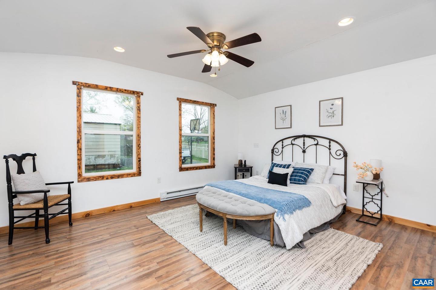 208 E LEE ST, BROADWAY, Virginia 22815, 4 Bedrooms Bedrooms, ,2 BathroomsBathrooms,Residential,For sale,208 E LEE ST,667324 MLS # 667324