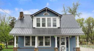 208 E LEE ST, BROADWAY, Virginia 22815, 4 Bedrooms Bedrooms, ,2 BathroomsBathrooms,Residential,For sale,208 E LEE ST,667324 MLS # 667324