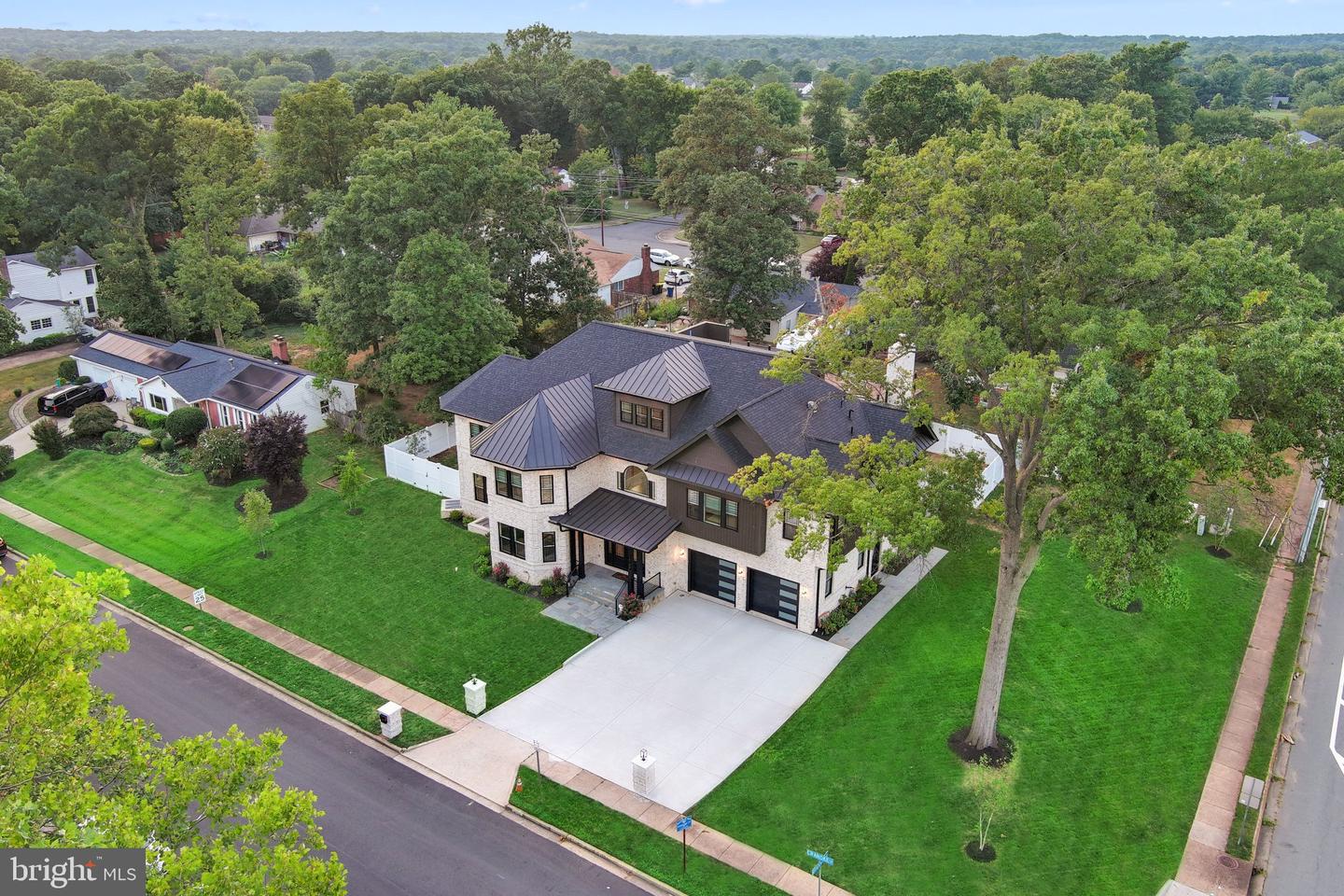 14700 CRANOKE ST, CENTREVILLE, Virginia 20120, 5 Bedrooms Bedrooms, ,7 BathroomsBathrooms,Residential,For sale,14700 CRANOKE ST,VAFX2258724 MLS # VAFX2258724