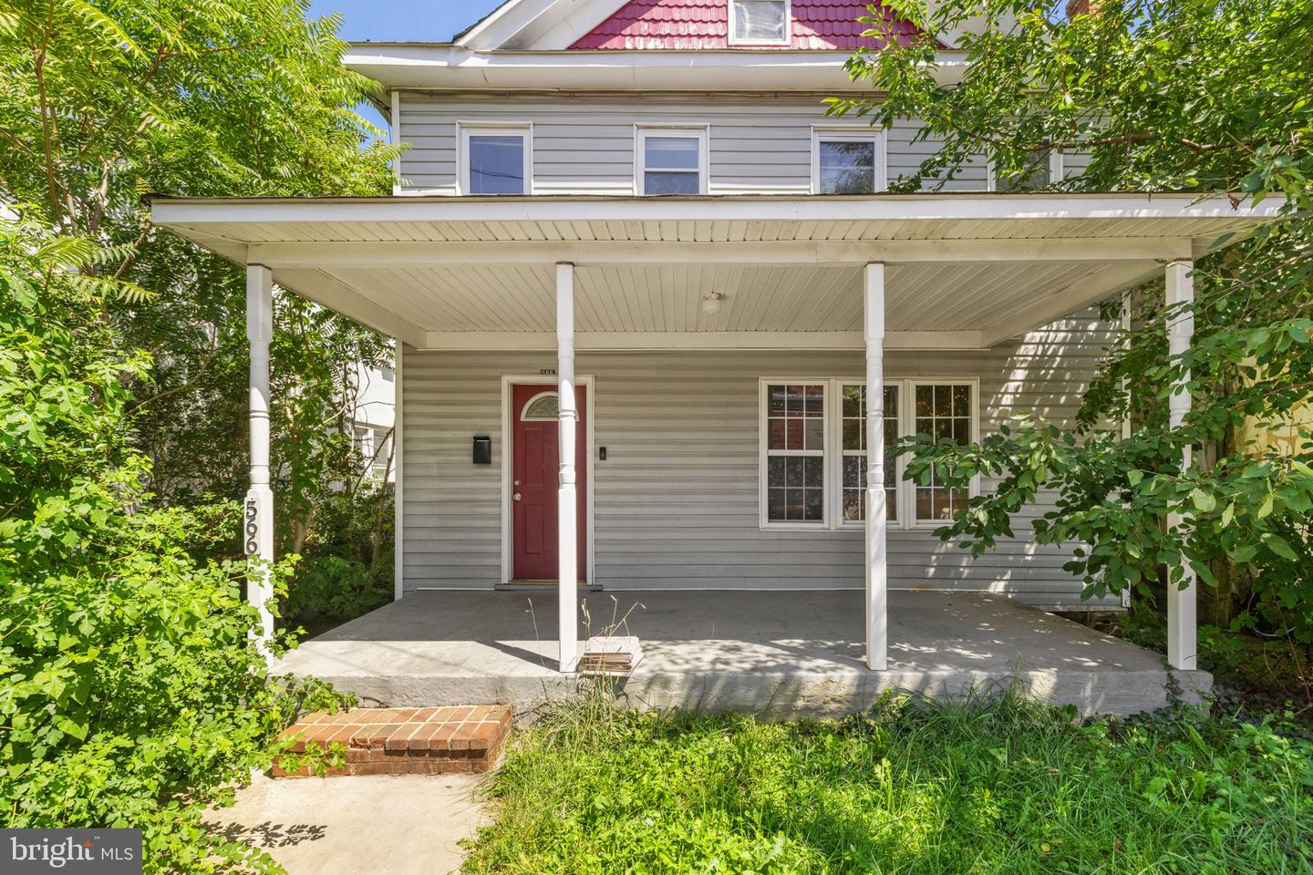 566 N LOUDOUN ST, WINCHESTER, Virginia 22601, 4 Bedrooms Bedrooms, ,2 BathroomsBathrooms,Residential,For sale,566 N LOUDOUN ST,VAWI2008812 MLS # VAWI2008812