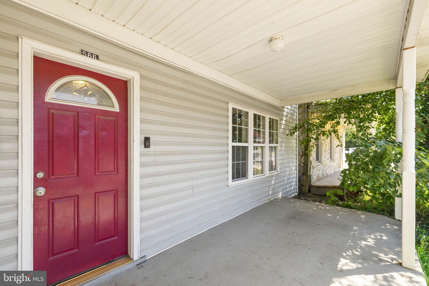 566 N LOUDOUN ST, WINCHESTER, Virginia 22601, 4 Bedrooms Bedrooms, ,2 BathroomsBathrooms,Residential,For sale,566 N LOUDOUN ST,VAWI2008812 MLS # VAWI2008812