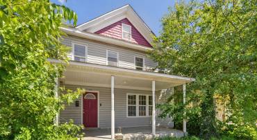566 N LOUDOUN ST, WINCHESTER, Virginia 22601, 4 Bedrooms Bedrooms, ,2 BathroomsBathrooms,Residential,For sale,566 N LOUDOUN ST,VAWI2008812 MLS # VAWI2008812