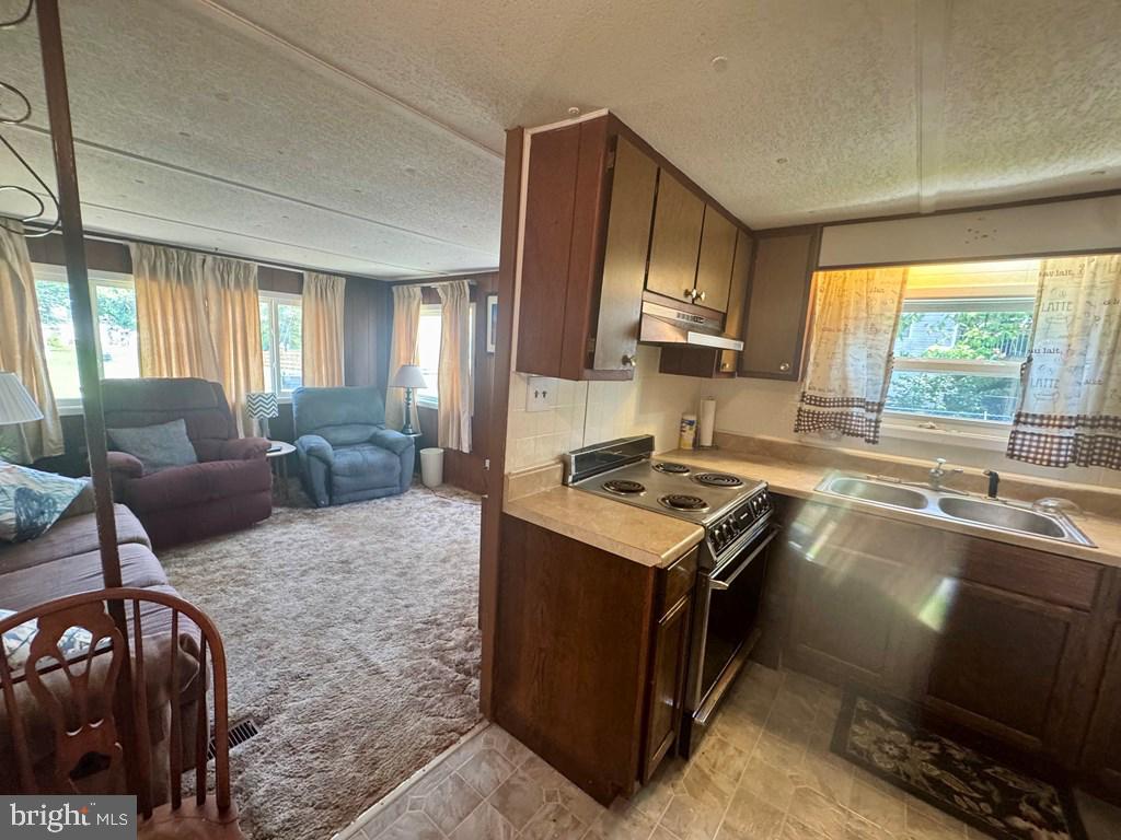 5122 SERENITY LN, CHINCOTEAGUE ISLAND, Virginia 23336, 2 Bedrooms Bedrooms, ,1 BathroomBathrooms,Residential,For sale,5122 SERENITY LN,VAAC2002118 MLS # VAAC2002118