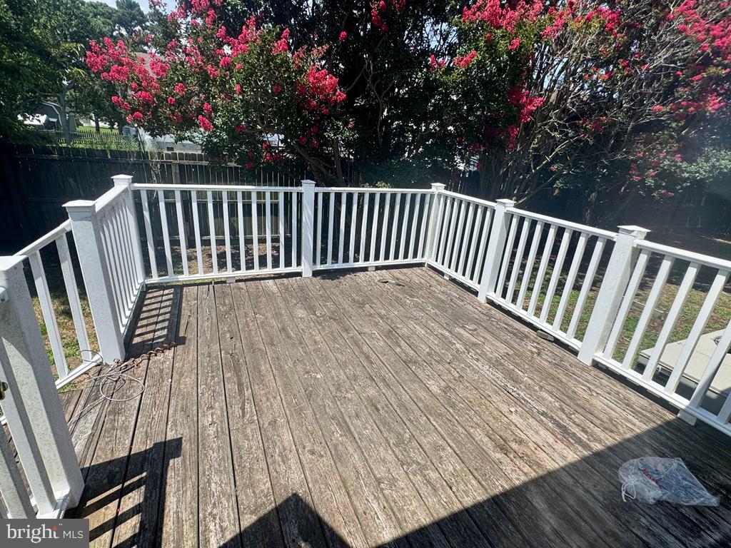 5122 SERENITY LN, CHINCOTEAGUE ISLAND, Virginia 23336, 2 Bedrooms Bedrooms, ,1 BathroomBathrooms,Residential,For sale,5122 SERENITY LN,VAAC2002118 MLS # VAAC2002118