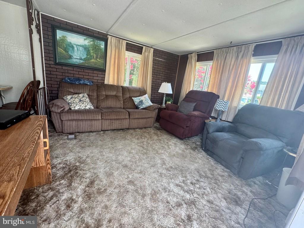 5122 SERENITY LN, CHINCOTEAGUE ISLAND, Virginia 23336, 2 Bedrooms Bedrooms, ,1 BathroomBathrooms,Residential,For sale,5122 SERENITY LN,VAAC2002118 MLS # VAAC2002118