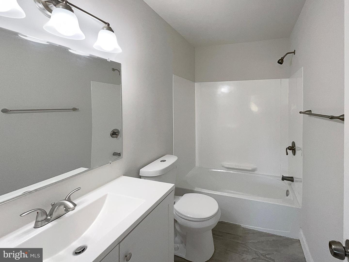 8413 WAGON WHEEL RD, ALEXANDRIA, Virginia 22309, 4 Bedrooms Bedrooms, ,3 BathroomsBathrooms,Residential,For sale,8413 WAGON WHEEL RD,VAFX2211988 MLS # VAFX2211988
