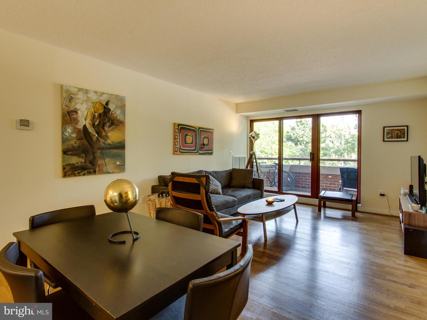 2301 N ST NW #201, WASHINGTON, District Of Columbia 20037, 2 Bedrooms Bedrooms, ,2 BathroomsBathrooms,Residential,For sale,2301 N ST NW #201,DCDC2170966 MLS # DCDC2170966