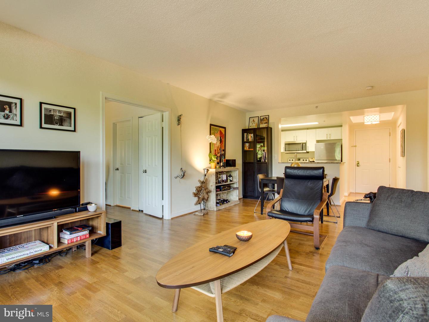 2301 N ST NW #201, WASHINGTON, District Of Columbia 20037, 2 Bedrooms Bedrooms, ,2 BathroomsBathrooms,Residential,For sale,2301 N ST NW #201,DCDC2170966 MLS # DCDC2170966