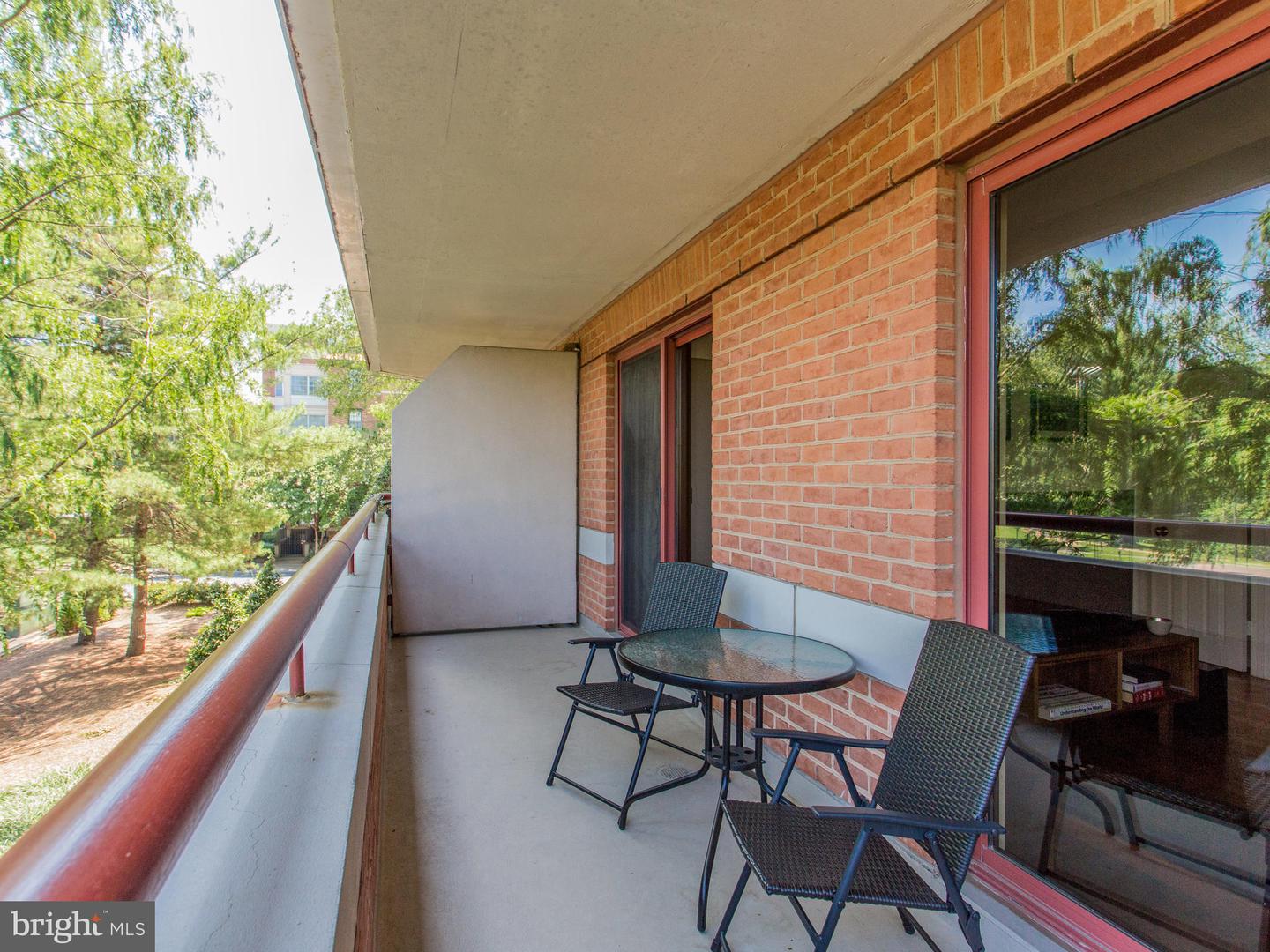 2301 N ST NW #201, WASHINGTON, District Of Columbia 20037, 2 Bedrooms Bedrooms, ,2 BathroomsBathrooms,Residential,For sale,2301 N ST NW #201,DCDC2170966 MLS # DCDC2170966