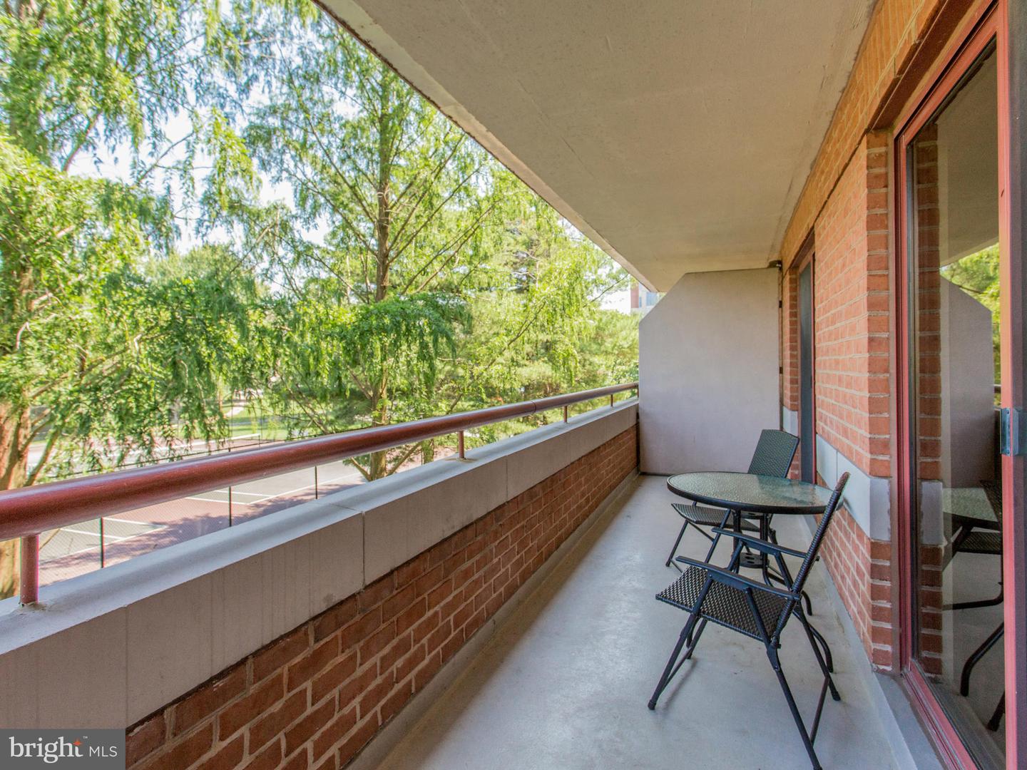 2301 N ST NW #201, WASHINGTON, District Of Columbia 20037, 2 Bedrooms Bedrooms, ,2 BathroomsBathrooms,Residential,For sale,2301 N ST NW #201,DCDC2170966 MLS # DCDC2170966