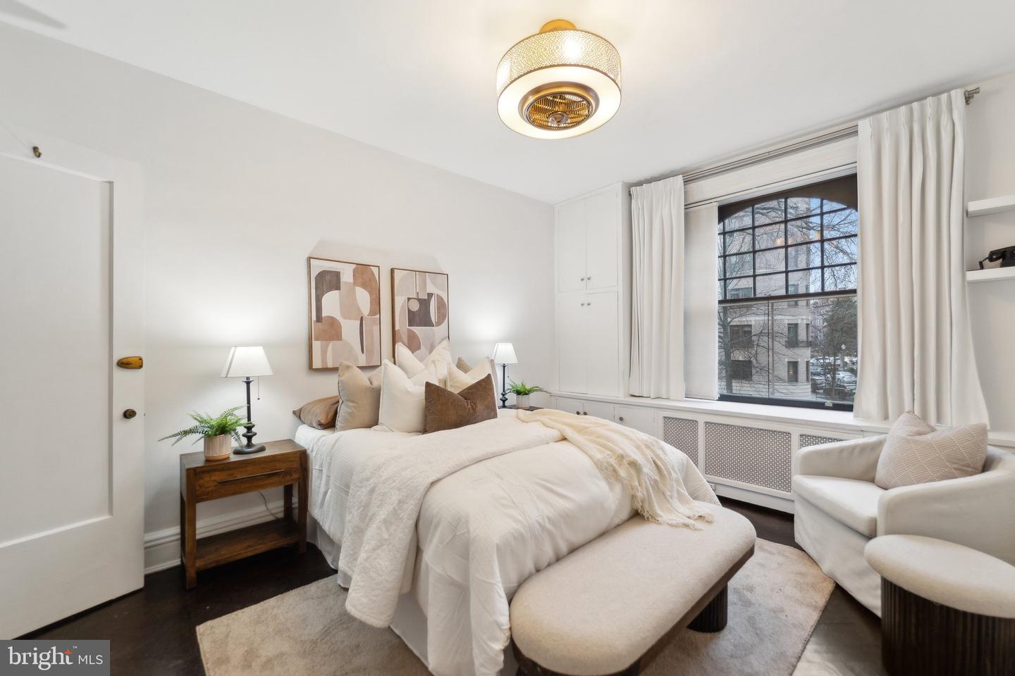 2039 NEW HAMPSHIRE AVE NW #210, WASHINGTON, District Of Columbia 20009, 2 Bedrooms Bedrooms, ,1 BathroomBathrooms,Residential,For sale,2039 NEW HAMPSHIRE AVE NW #210,DCDC2187694 MLS # DCDC2187694