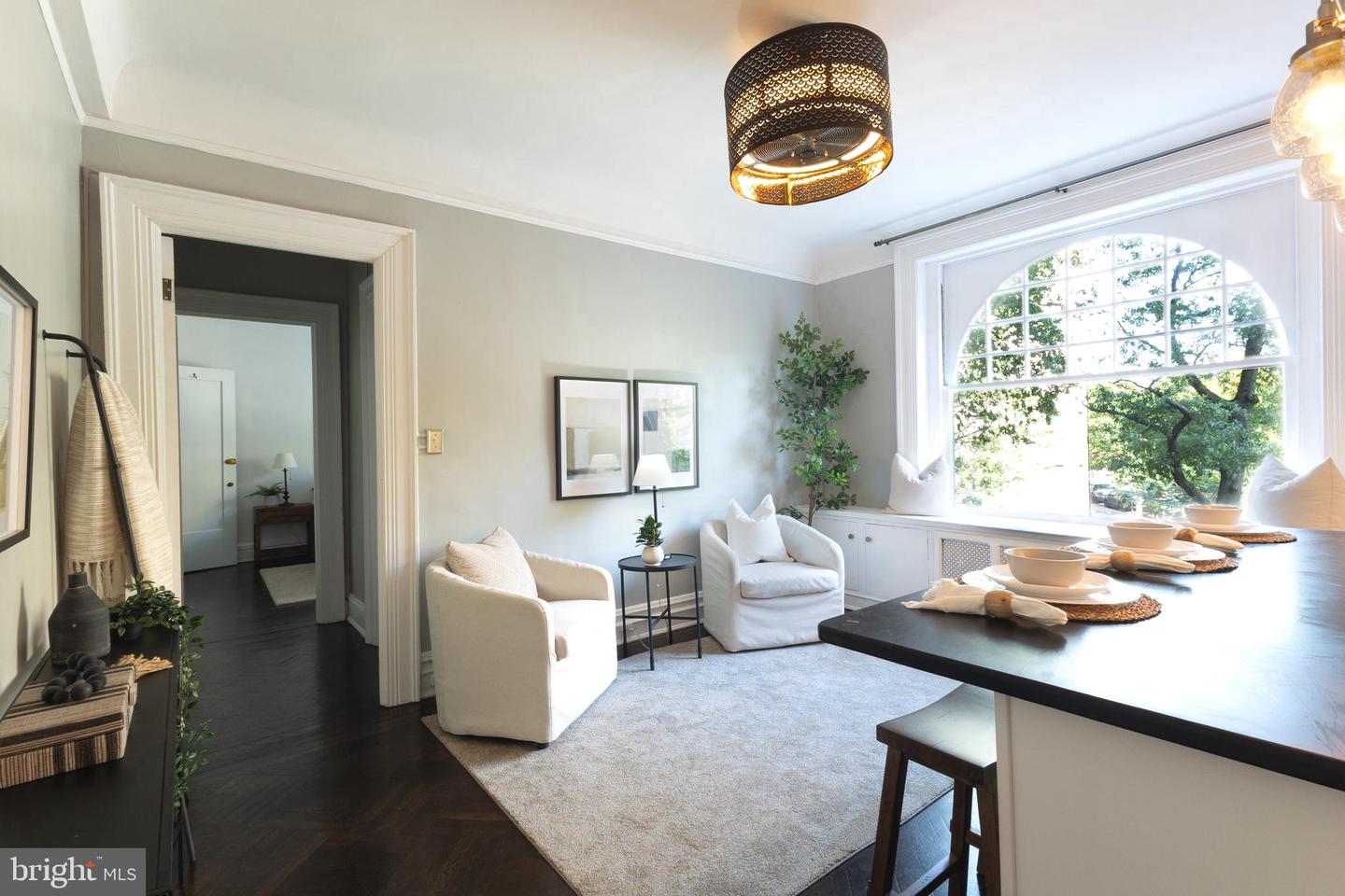 2039 NEW HAMPSHIRE AVE NW #210, WASHINGTON, District Of Columbia 20009, 2 Bedrooms Bedrooms, ,1 BathroomBathrooms,Residential,For sale,2039 NEW HAMPSHIRE AVE NW #210,DCDC2187694 MLS # DCDC2187694