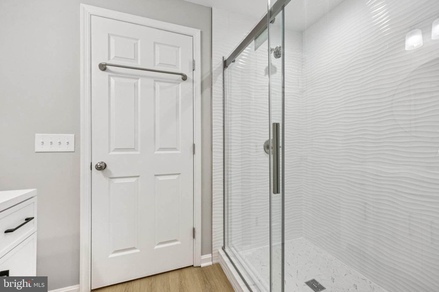 8126 TALL TIMBER DR, GAINESVILLE, Virginia 20155, 5 Bedrooms Bedrooms, ,3 BathroomsBathrooms,Residential,For sale,8126 TALL TIMBER DR,VAPW2089578 MLS # VAPW2089578