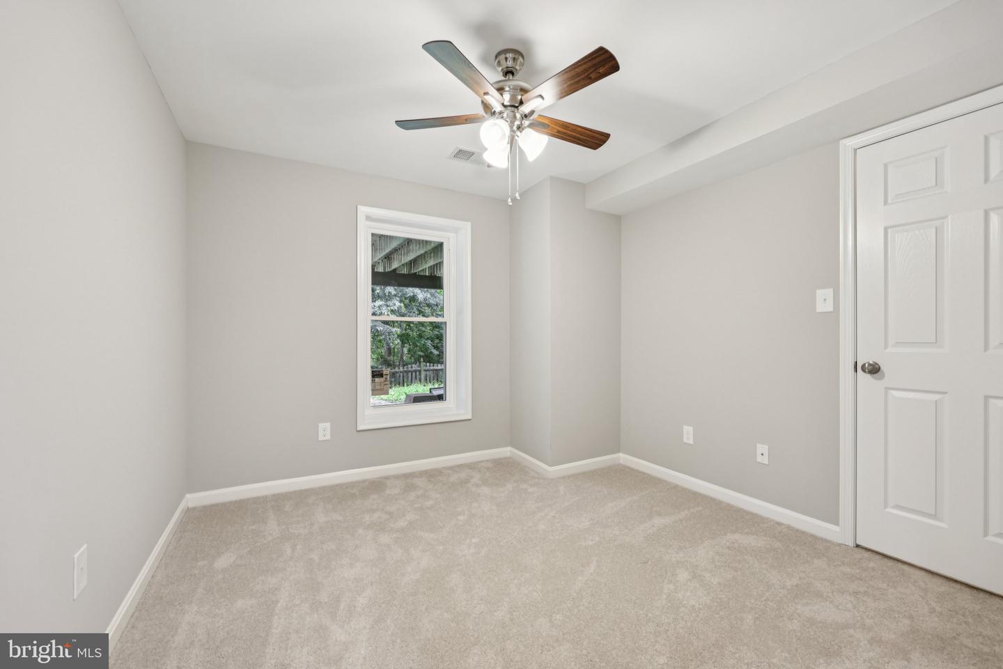 8126 TALL TIMBER DR, GAINESVILLE, Virginia 20155, 5 Bedrooms Bedrooms, ,3 BathroomsBathrooms,Residential,For sale,8126 TALL TIMBER DR,VAPW2089578 MLS # VAPW2089578