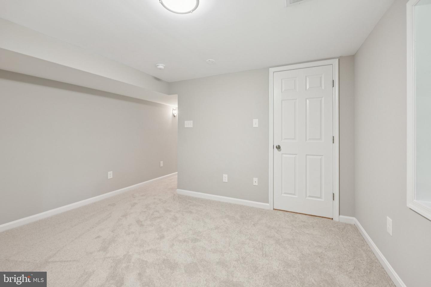 8126 TALL TIMBER DR, GAINESVILLE, Virginia 20155, 5 Bedrooms Bedrooms, ,3 BathroomsBathrooms,Residential,For sale,8126 TALL TIMBER DR,VAPW2089578 MLS # VAPW2089578