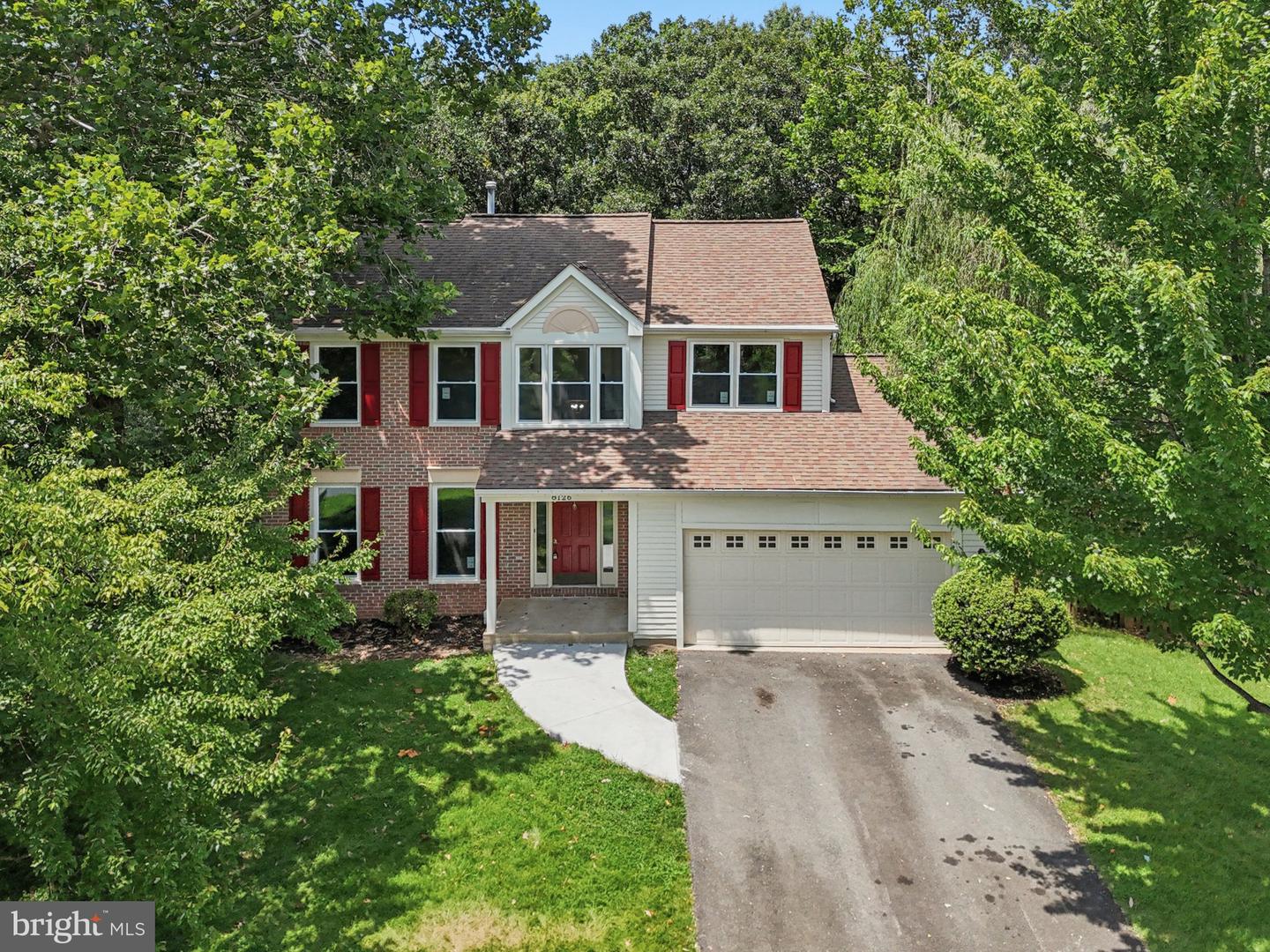 8126 TALL TIMBER DR, GAINESVILLE, Virginia 20155, 5 Bedrooms Bedrooms, ,3 BathroomsBathrooms,Residential,For sale,8126 TALL TIMBER DR,VAPW2089578 MLS # VAPW2089578