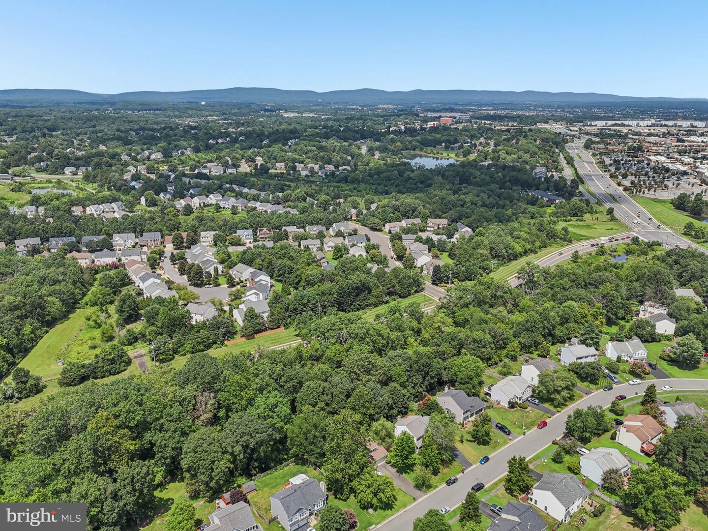 8126 TALL TIMBER DR, GAINESVILLE, Virginia 20155, 5 Bedrooms Bedrooms, ,3 BathroomsBathrooms,Residential,For sale,8126 TALL TIMBER DR,VAPW2089578 MLS # VAPW2089578