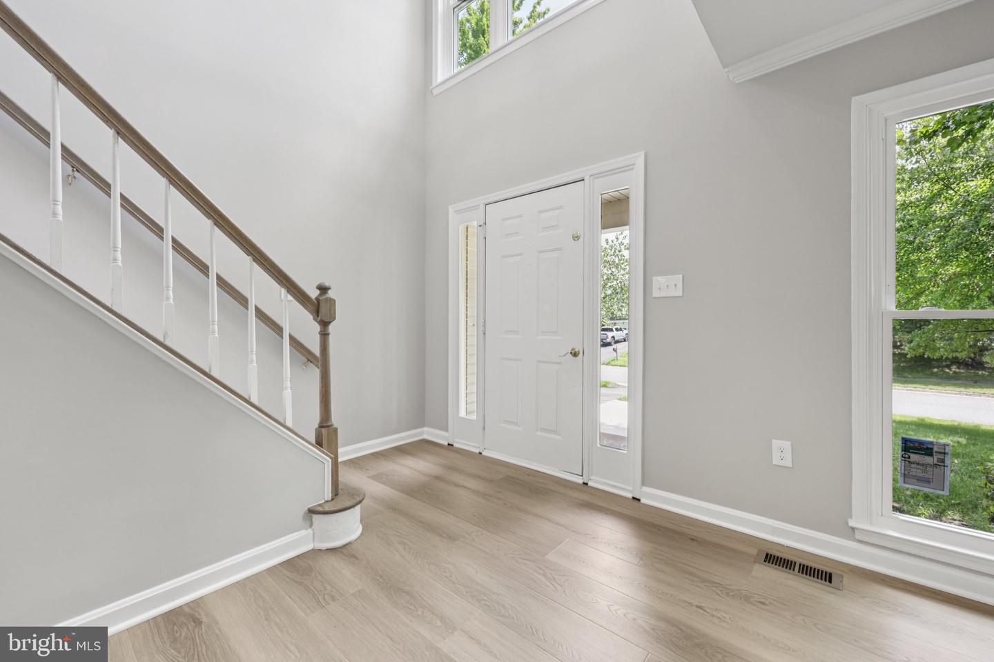 8126 TALL TIMBER DR, GAINESVILLE, Virginia 20155, 5 Bedrooms Bedrooms, ,3 BathroomsBathrooms,Residential,For sale,8126 TALL TIMBER DR,VAPW2089578 MLS # VAPW2089578
