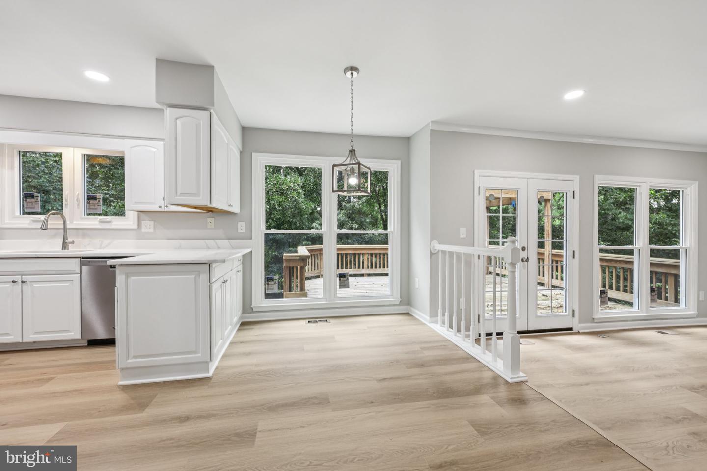 8126 TALL TIMBER DR, GAINESVILLE, Virginia 20155, 5 Bedrooms Bedrooms, ,3 BathroomsBathrooms,Residential,For sale,8126 TALL TIMBER DR,VAPW2089578 MLS # VAPW2089578
