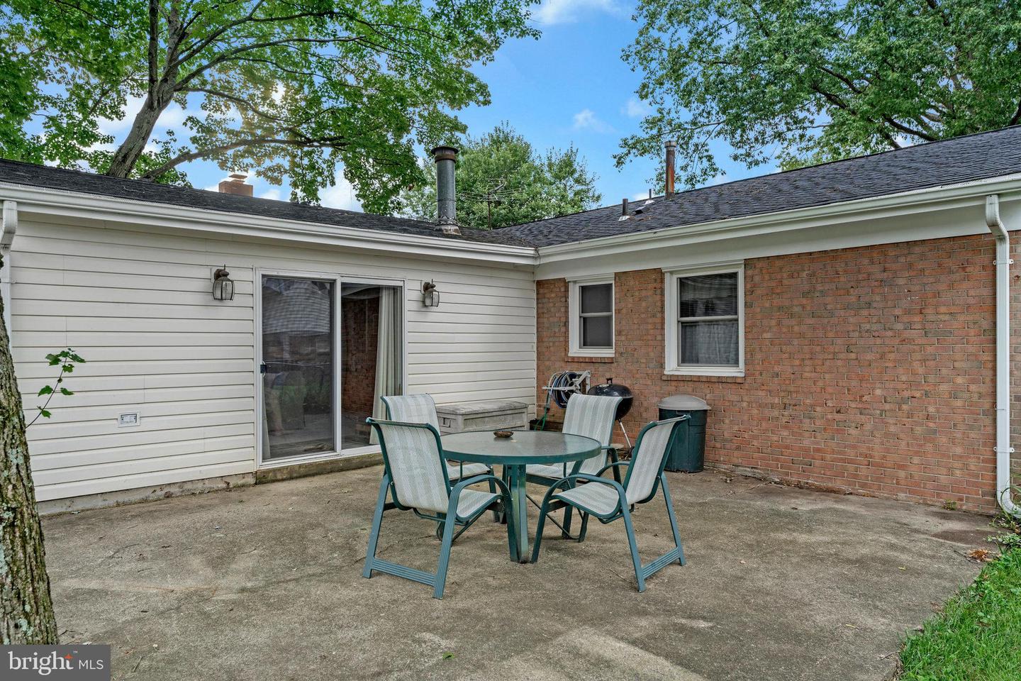 4503 FILLINGAME DR, CHANTILLY, Virginia 20151, 3 Bedrooms Bedrooms, ,2 BathroomsBathrooms,Residential,For sale,4503 FILLINGAME DR,VAFX2231542 MLS # VAFX2231542