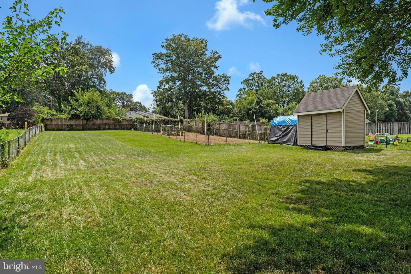 4503 FILLINGAME DR, CHANTILLY, Virginia 20151, 3 Bedrooms Bedrooms, ,2 BathroomsBathrooms,Residential,For sale,4503 FILLINGAME DR,VAFX2231542 MLS # VAFX2231542