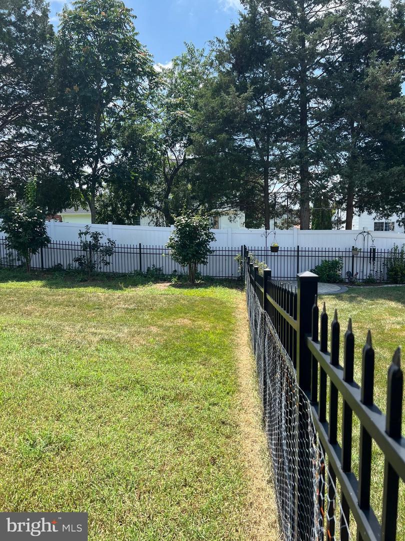 5716 SPRING ARBOR CIR, FREDERICKSBURG, Virginia 22407, 4 Bedrooms Bedrooms, ,3 BathroomsBathrooms,Residential,For sale,5716 SPRING ARBOR CIR,VASP2032776 MLS # VASP2032776