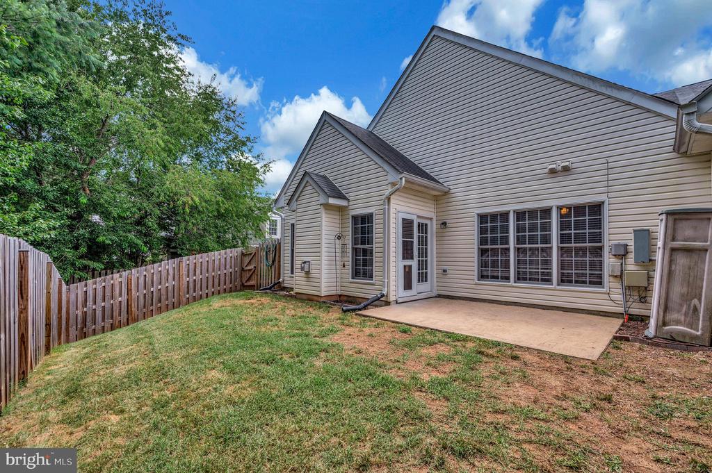 11311 MACON DR, FREDERICKSBURG, Virginia 22407, 2 Bedrooms Bedrooms, ,2 BathroomsBathrooms,Residential,11311 MACON DR,VASP2034962 MLS # VASP2034962