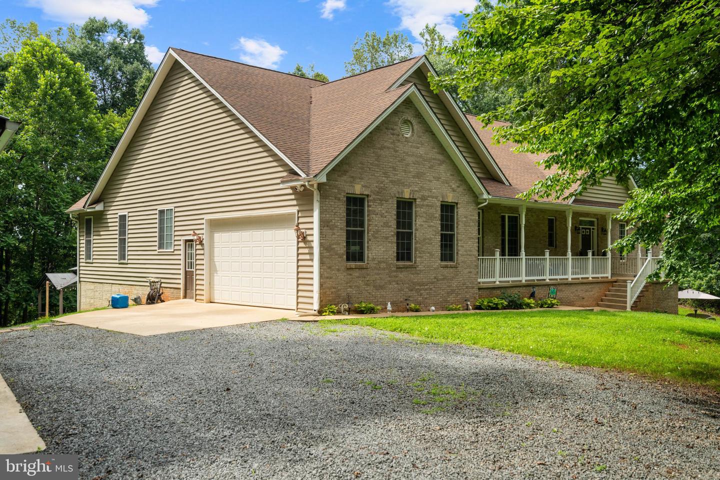 17006 BLACK OAK DR, BRANDY STATION, Virginia 22714, 6 Bedrooms Bedrooms, ,3 BathroomsBathrooms,Residential,For sale,17006 BLACK OAK DR,VACU2010522 MLS # VACU2010522