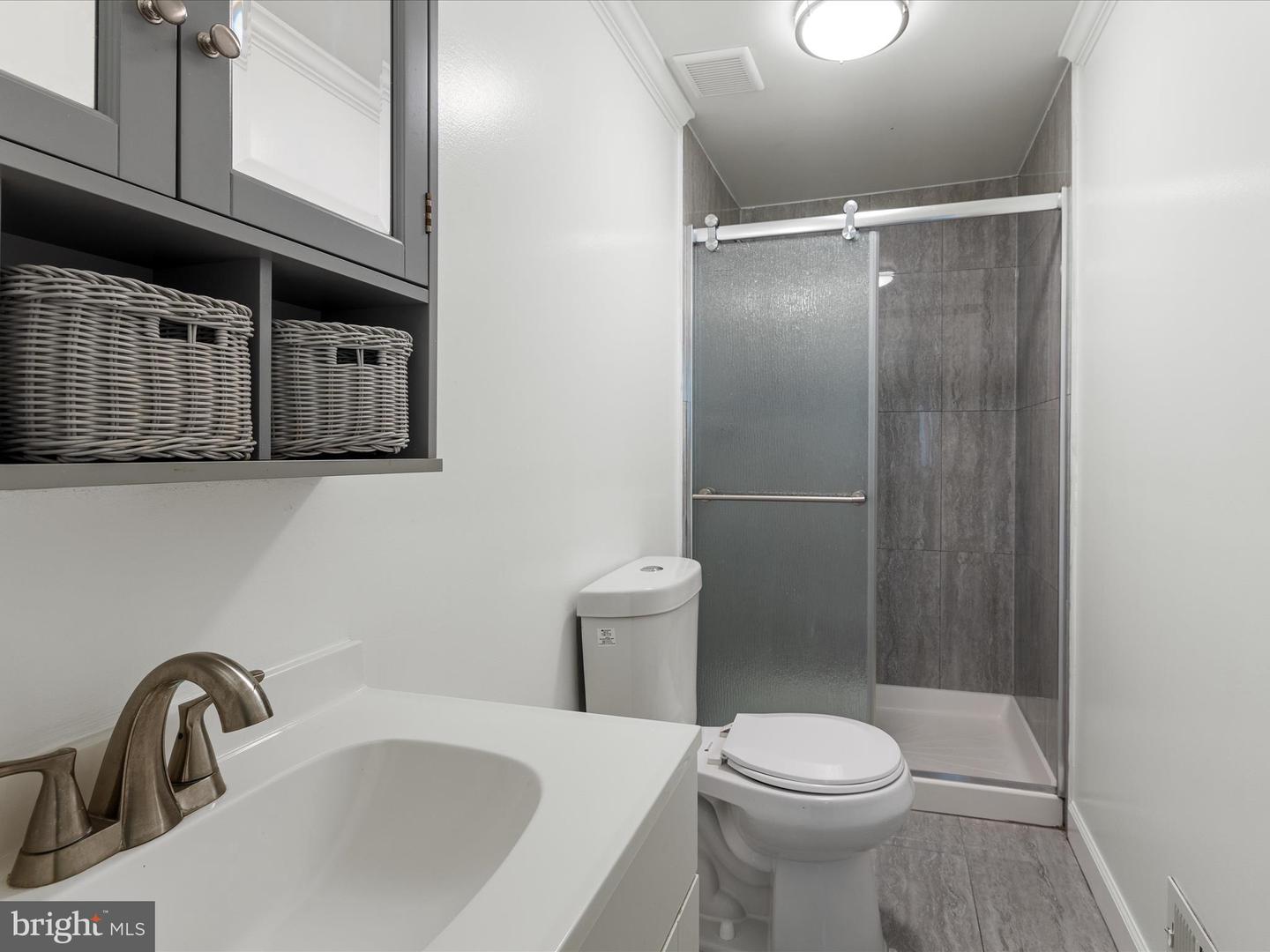 2231 SANIBEL DR, RESTON, Virginia 20191, 3 Bedrooms Bedrooms, ,2 BathroomsBathrooms,Residential,For sale,2231 SANIBEL DR,VAFX2245398 MLS # VAFX2245398
