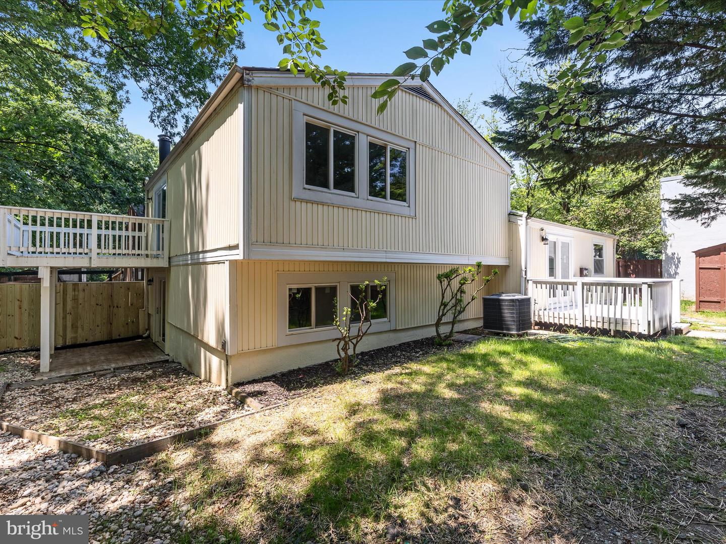 2231 SANIBEL DR, RESTON, Virginia 20191, 3 Bedrooms Bedrooms, ,2 BathroomsBathrooms,Residential,For sale,2231 SANIBEL DR,VAFX2245398 MLS # VAFX2245398