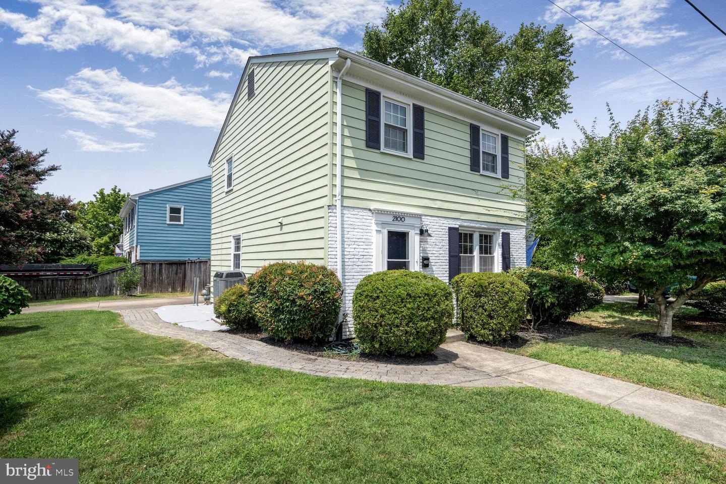 2100 LESLIE AVE, ALEXANDRIA, Virginia 22301, 3 Bedrooms Bedrooms, ,2 BathroomsBathrooms,Residential,For sale,2100 LESLIE AVE,VAAX2046218 MLS # VAAX2046218
