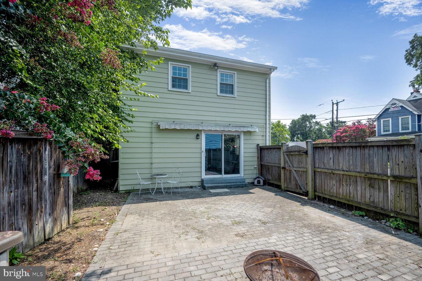 2100 LESLIE AVE, ALEXANDRIA, Virginia 22301, 3 Bedrooms Bedrooms, ,2 BathroomsBathrooms,Residential,For sale,2100 LESLIE AVE,VAAX2046218 MLS # VAAX2046218