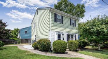 2100 LESLIE AVE, ALEXANDRIA, Virginia 22301, 3 Bedrooms Bedrooms, ,2 BathroomsBathrooms,Residential,For sale,2100 LESLIE AVE,VAAX2046218 MLS # VAAX2046218